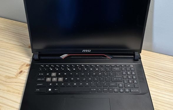 MSI Raider GE78HX, Portable Intel i9 14900HX And RTX 4090